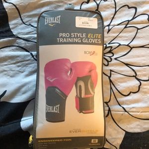 Never been used ever last gloves pink